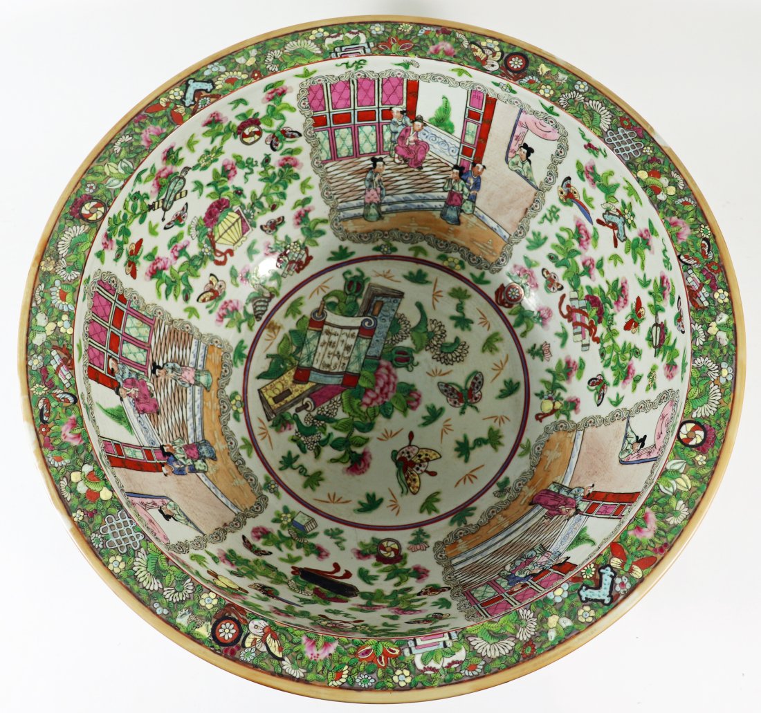 LARGE CHINESE CENTERPIECE BASIN BOWL (1 of 4)