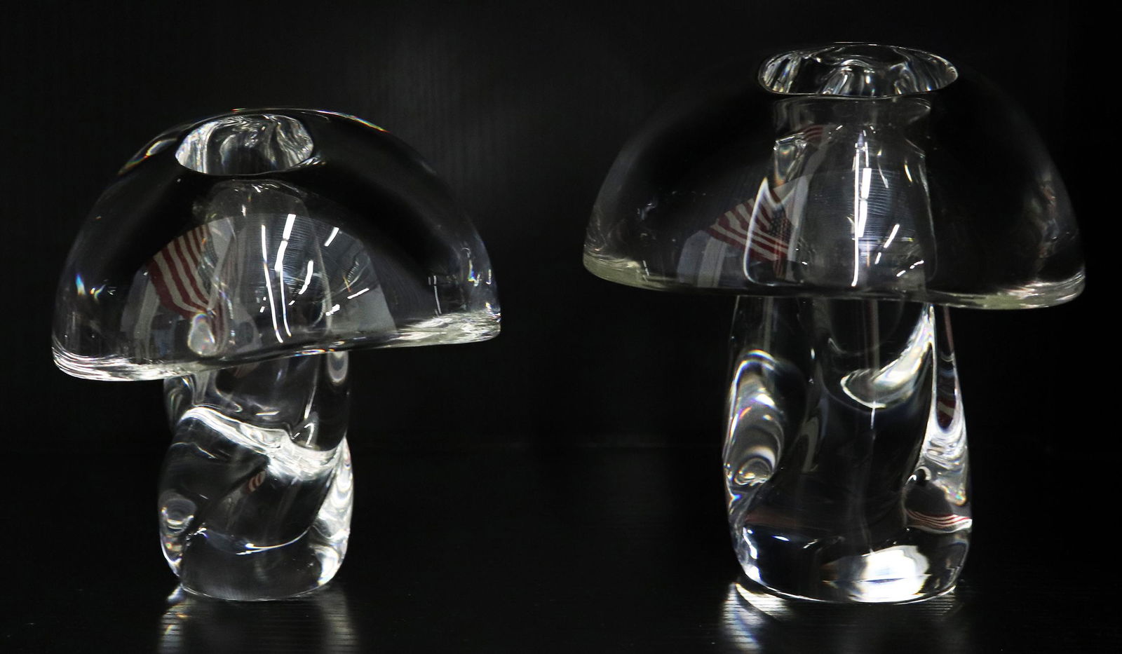 (2) STEUBEN CRYSTAL MUSHROOMS (1 of 3)