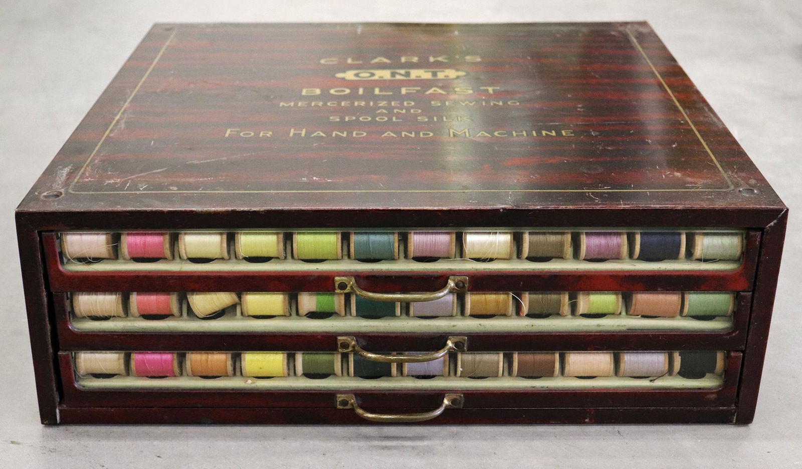 VINTAGE CLARK'S METAL SPOOL DISPLAY CABINET (1 of 3)