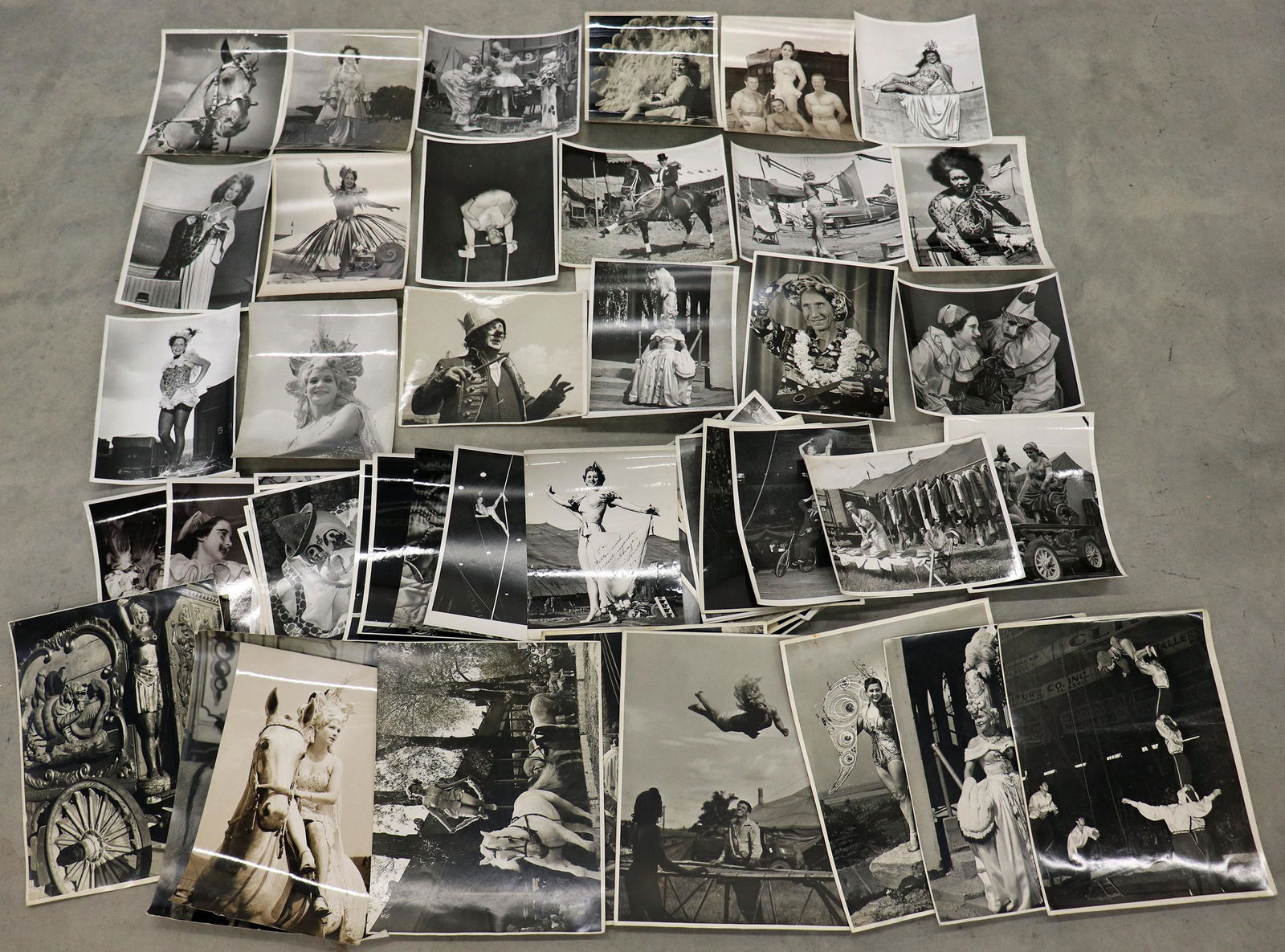 VINTAGE 1930's to 1950's CIRCUS PHOTOGRAPHS (1 of 13)