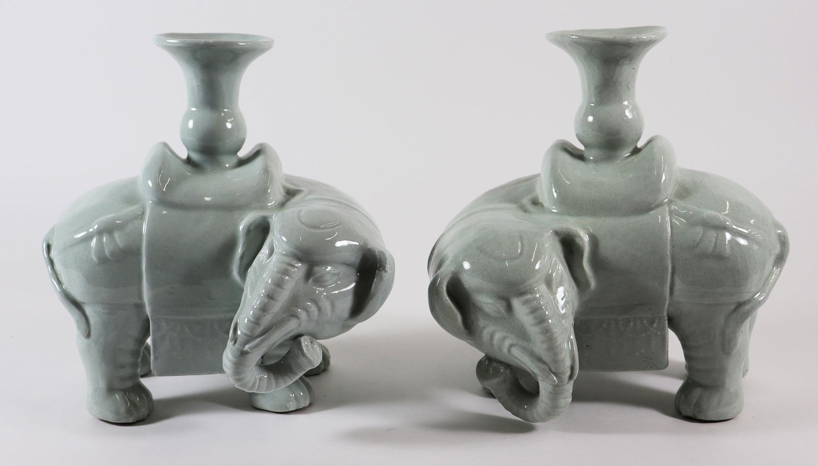 (2) GREEN ELEPHANT VASE FIGURES (1 of 3)