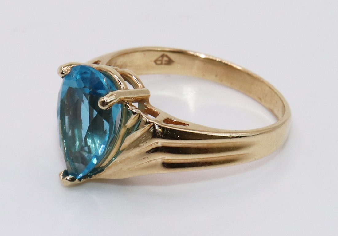 14K PEAR SHAPE BLUE TOPAZ RING (1 of 3)