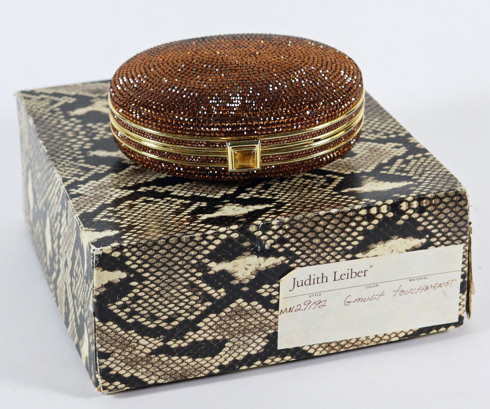 JUDITH LEIBER COUTURE MINAUDIERE SWAROVSKI PURSE (1 of 4)
