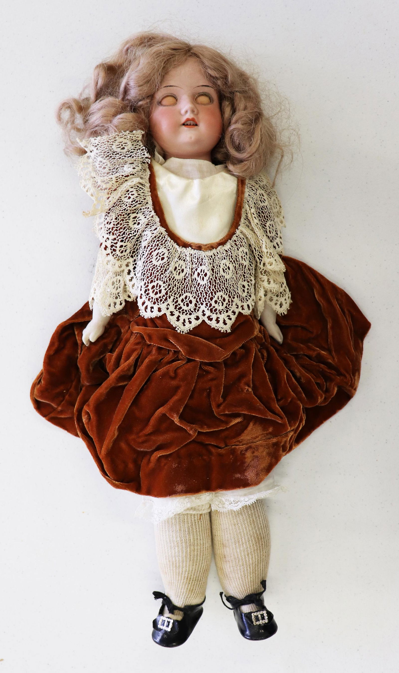 ARMAND MARSEILLE GERMAN BISQUE HEAD DOLL (1 of 4)