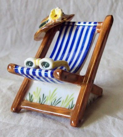 Limoges Beach Chair: Beach Chair with Sunglasses marked Peint Main Rochard France