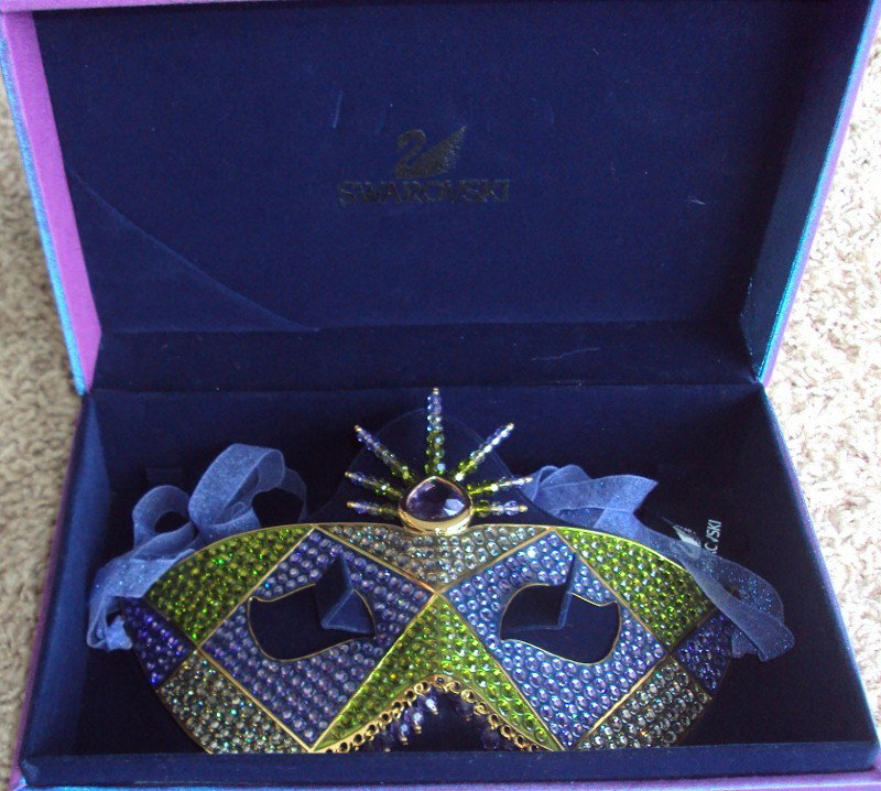 Swarovski Limited Edition 2001 Mask 3rd in Series: Limited Edition Swarovski Mask. #2712 of 3000. 3rd in 2001 series with box and papers