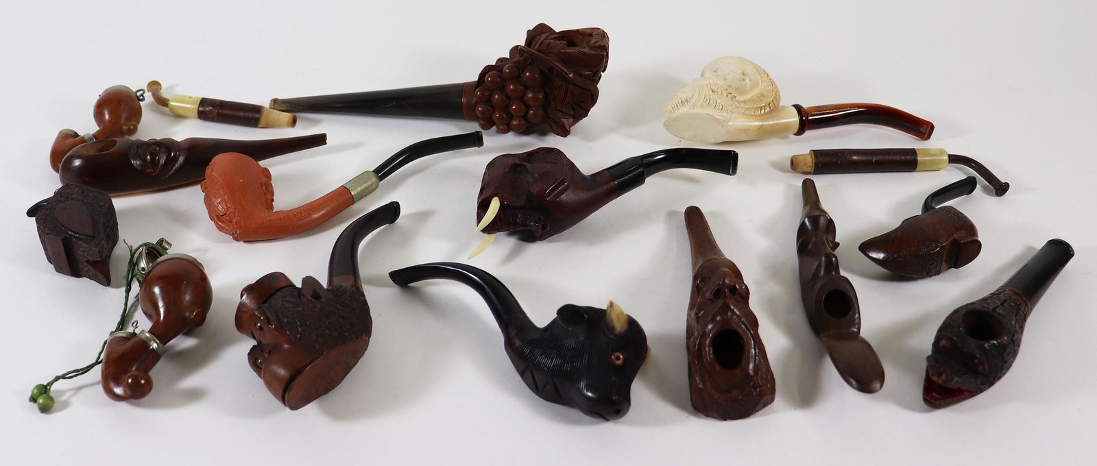 (14) VINTAGE PIPE COLLECTION (1 of 8)