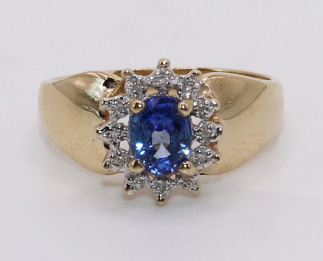 14K TANZANITE & DIAMOND RING (1 of 4)