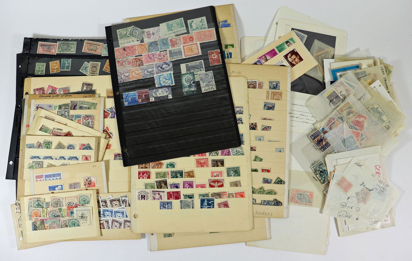 OLD LOOSE FOREIGN STAMP COLLECTION (1 of 1)