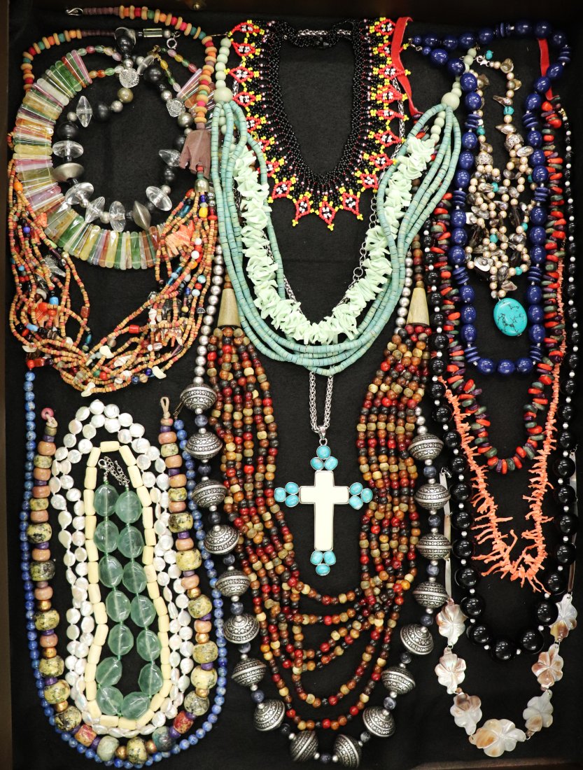 VINTAGE NECKLACE COLLECTION (1 of 3)