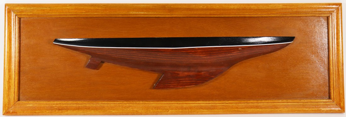 HALF HULL WOOD BOAT (1 of 2)