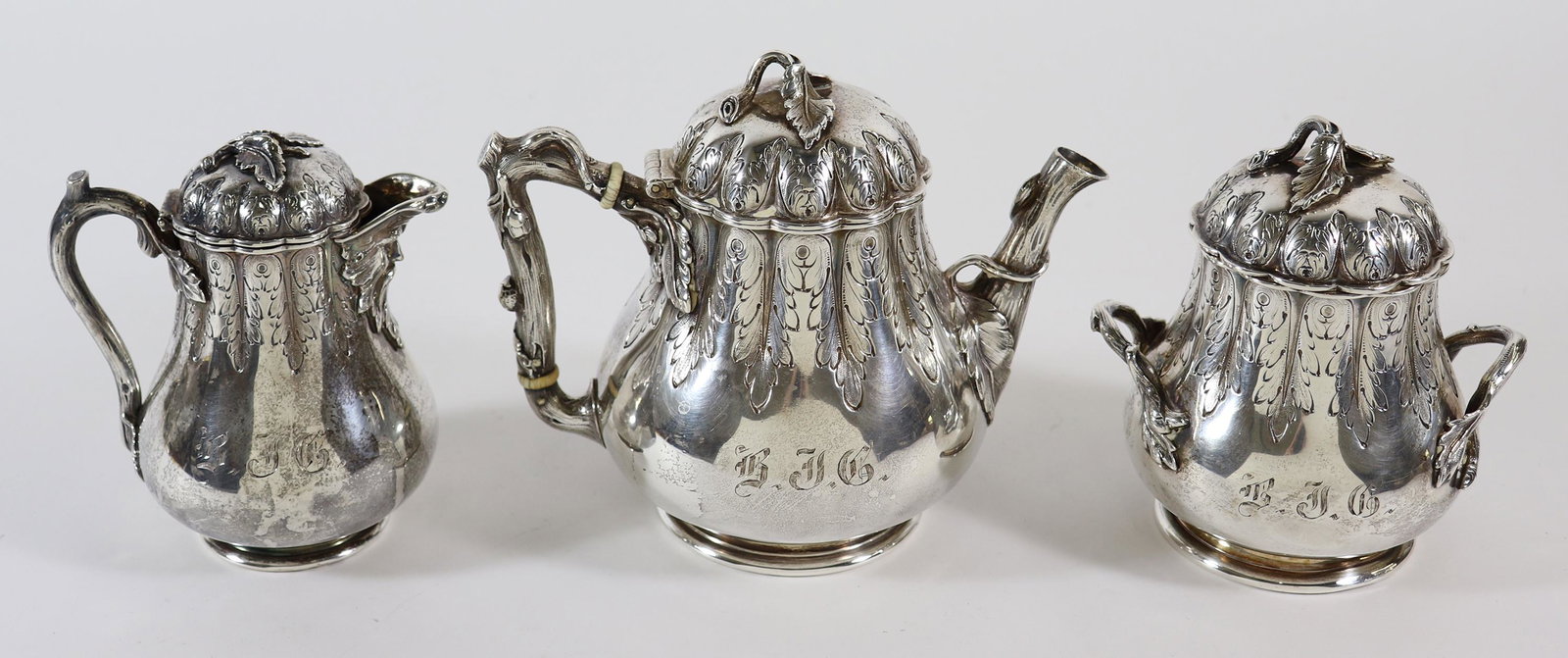 TIFFANY & CO BROADWAY ENGLISH STERLING TEA SET (1 of 6)