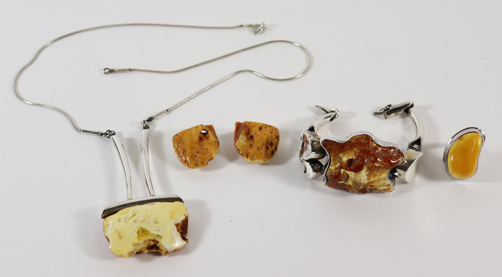 NATURAL BUTTERSCOTCH HONEY AMBER SILVER JEWELRY (1 of 4)