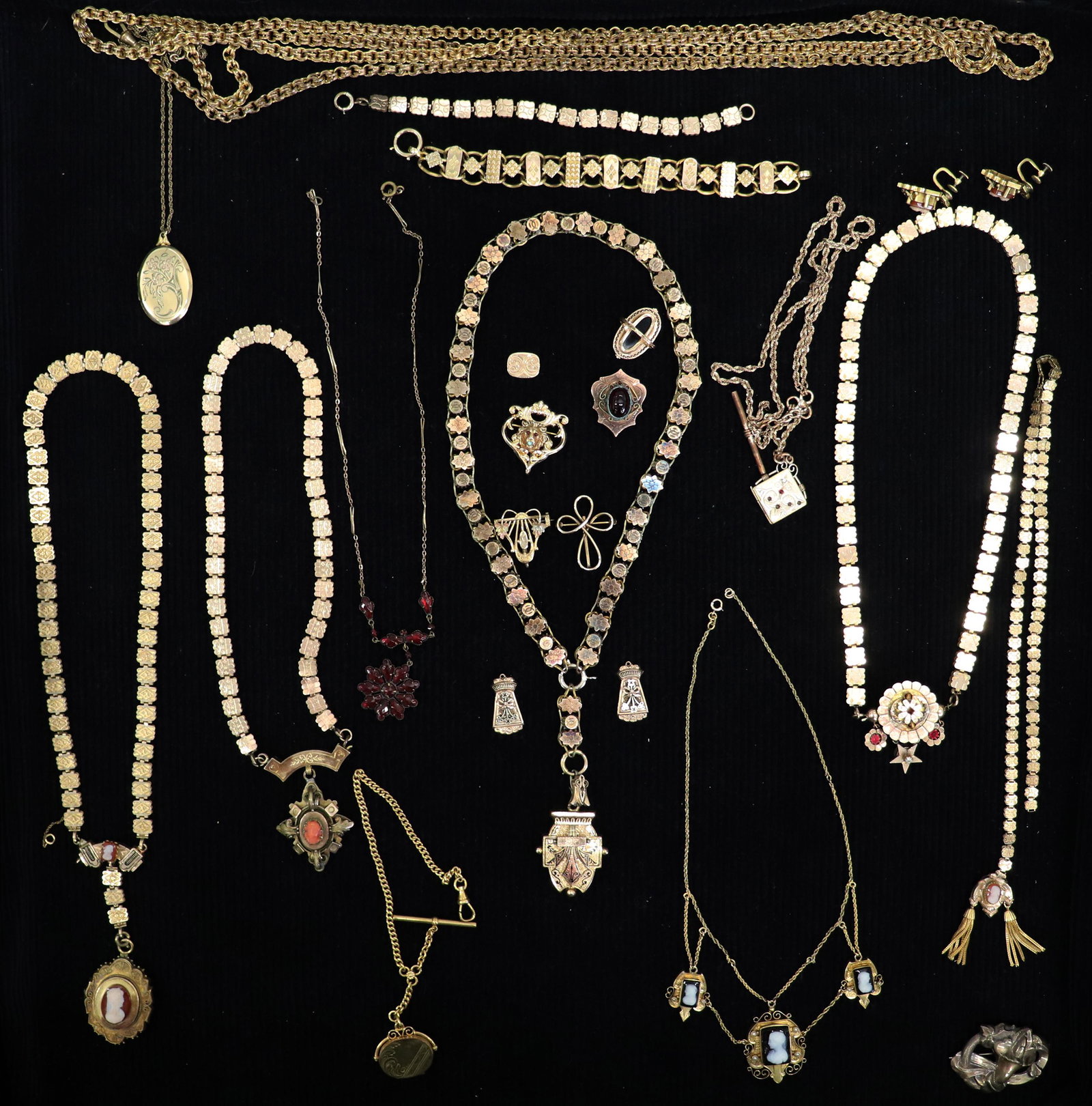 GOLD FILLED VICTORIAN JEWELRY (1 of 7)