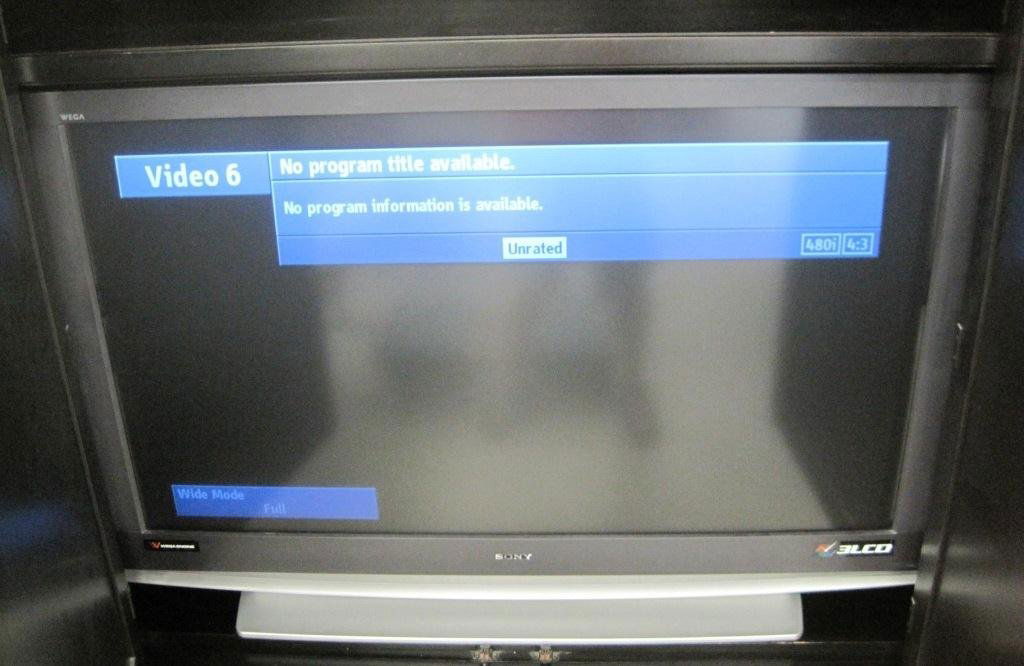SONY 55" FLAT SCREEN HD TV 3LCD