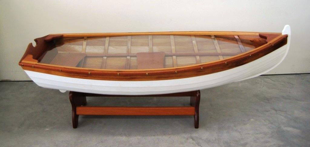 218: BOAT COFFEE TABLE : Lot 0218 218: BOAT COFFEE TABLE - 218: BOAT COFFEE TABLE : Lot 0218