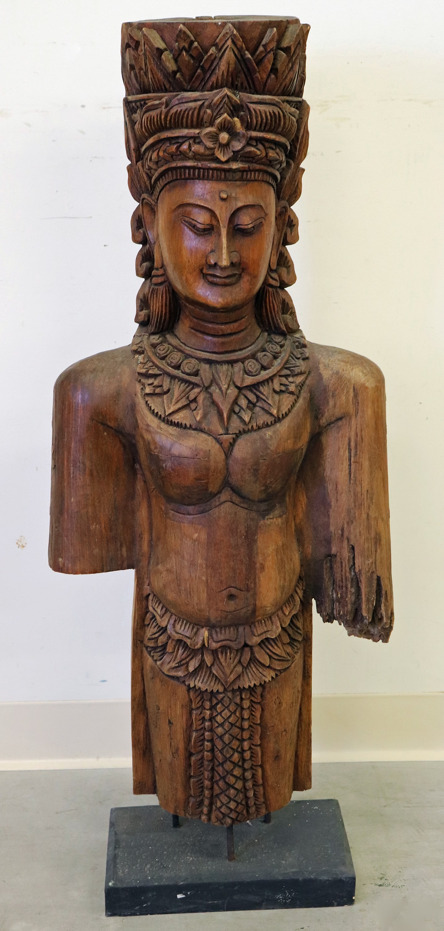 MONUMENTAL THAI WOOD STANDING GUANYIN FIGURE SCULPTURE (1 of 3)