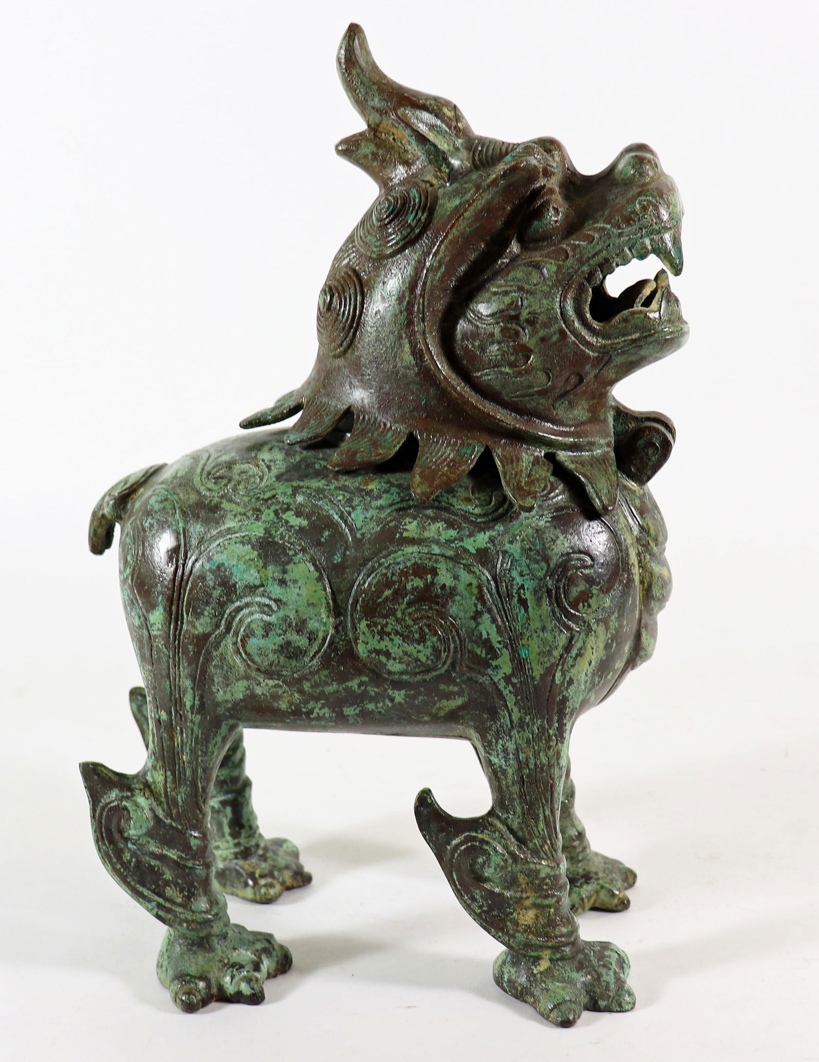 CHINESE BRONZE FOO DOG CENSER (1 of 4)