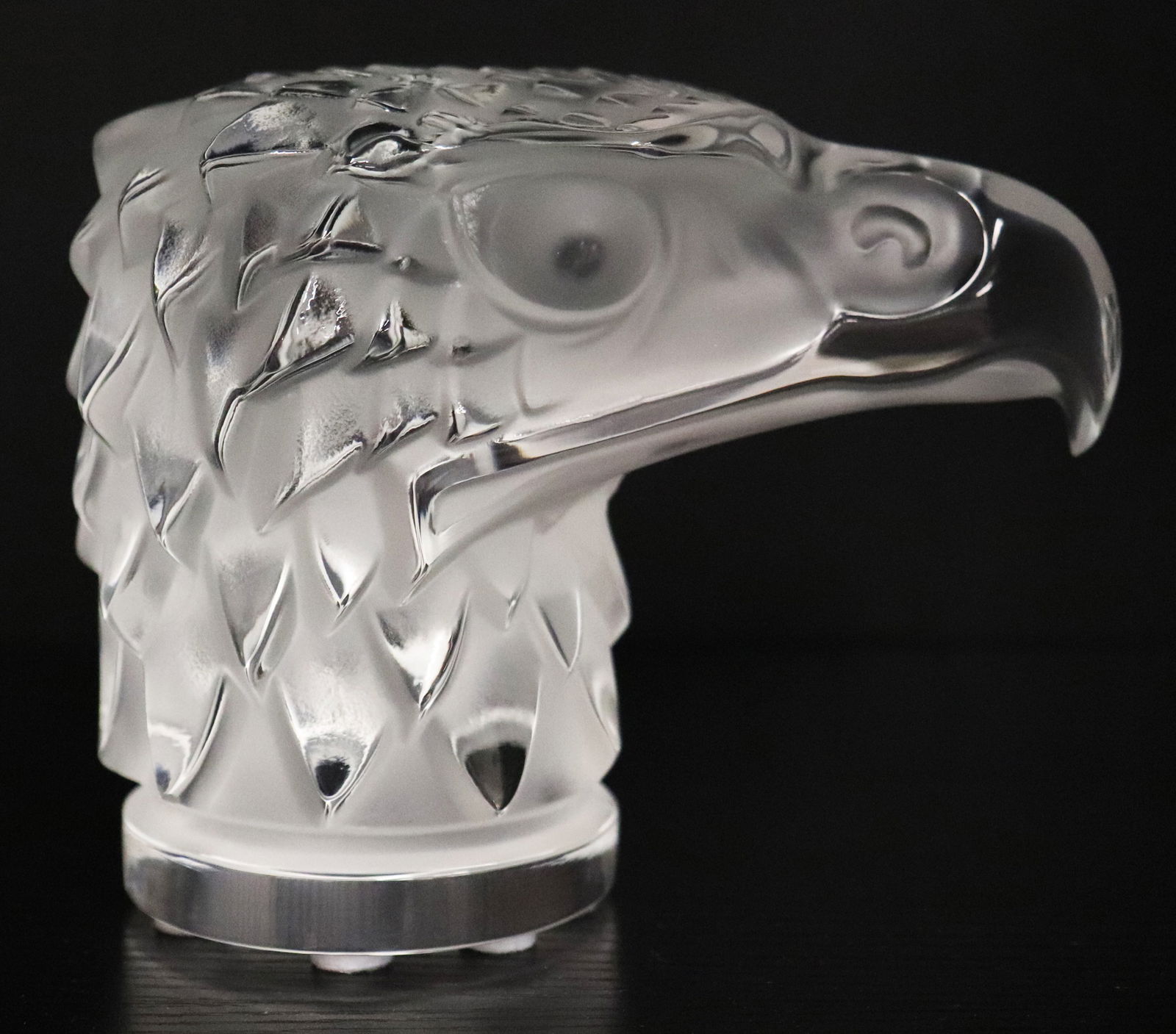 LALIQUE EAGLE HEAD CAR MASCOT HOOD ORNAMENT (1 of 3)
