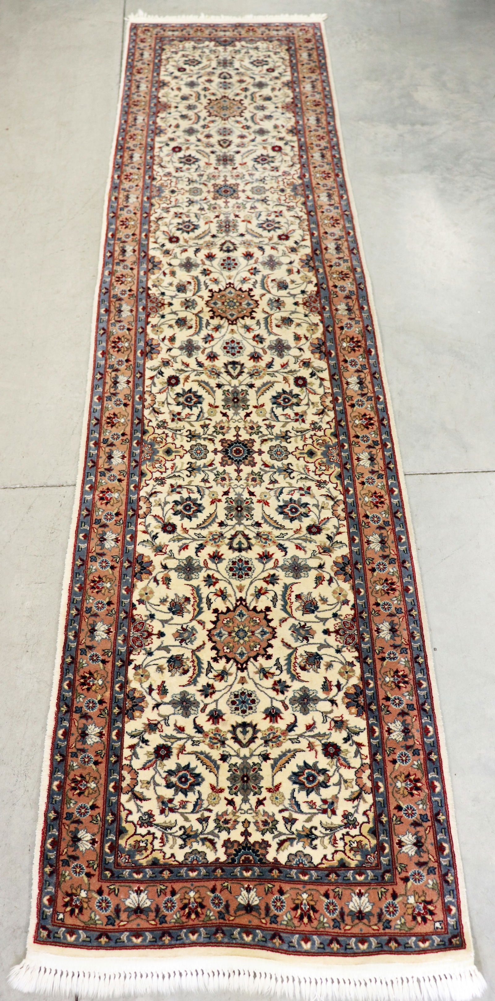 PERSIAN KASHAN RUNNER RUG 10' 8" X 2' 6" (1 of 5)