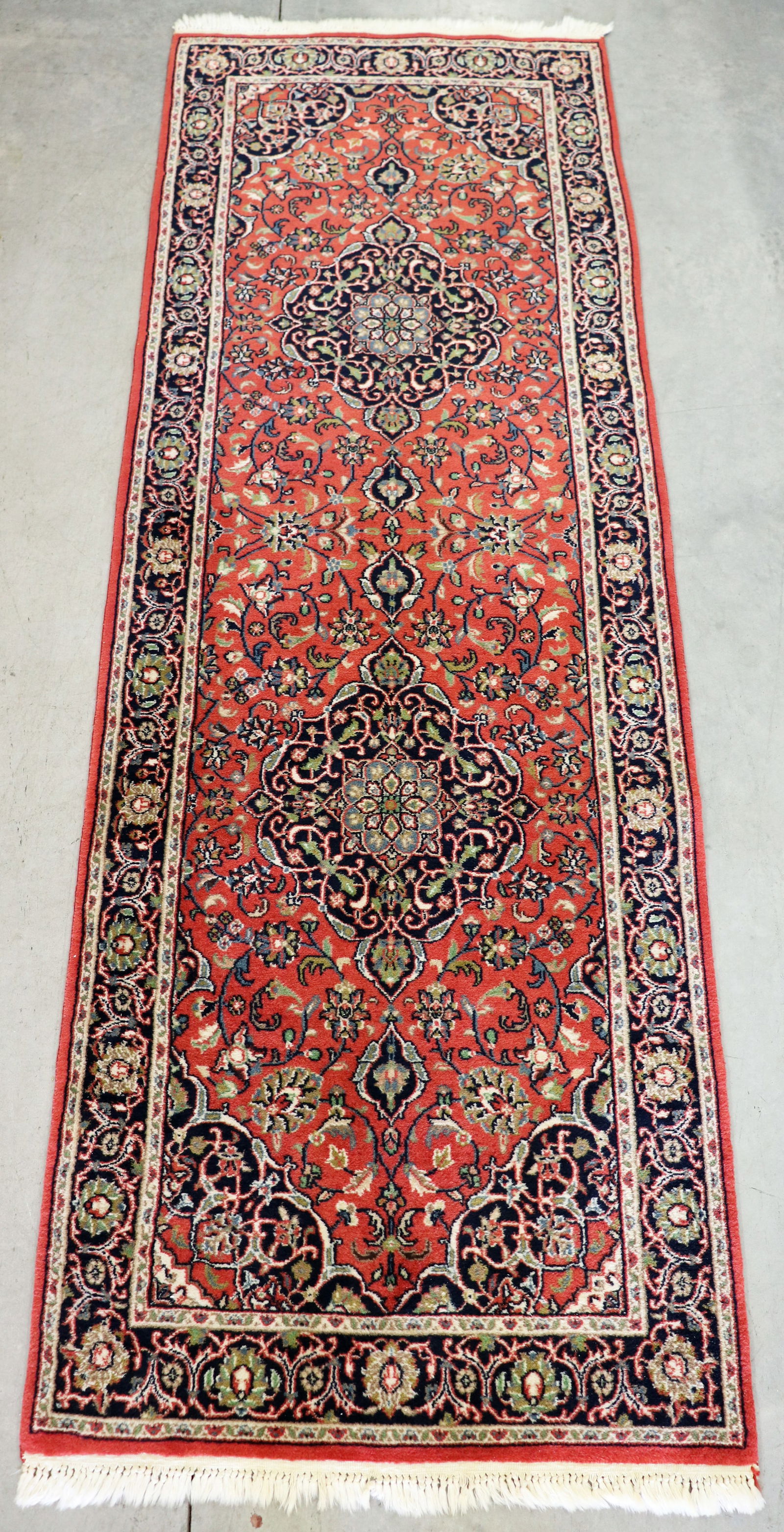 SAROUK PERSIAN RUG 7' 9" x 2' 8" (1 of 5)