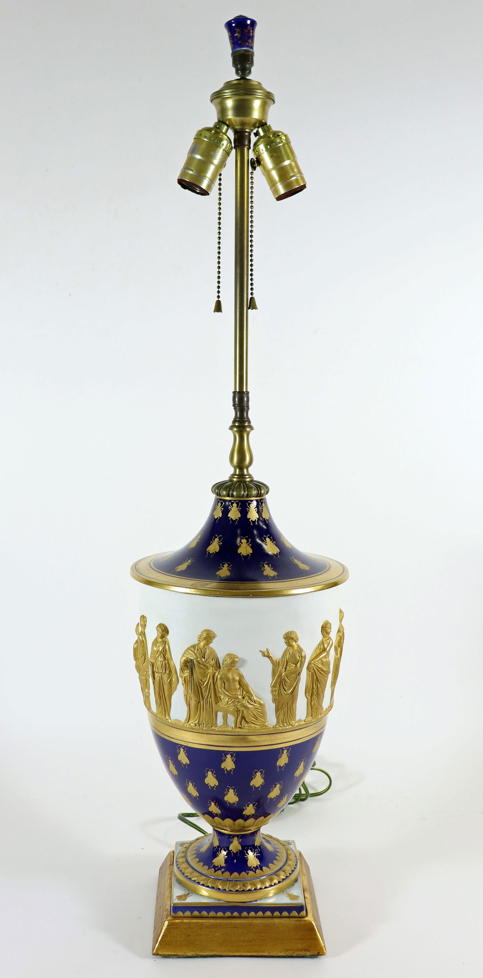 NEOCLASSICAL STYLE TABLE LAMP (1 of 3)