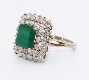 14K EMERALD & DIAMOND RING