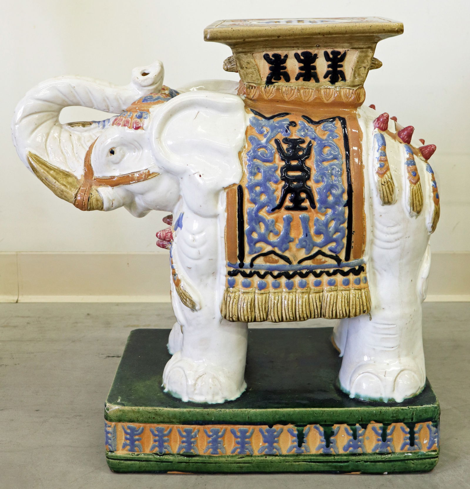 CERAMIC ELEPHANT GARDEN STOOL (1 of 3)