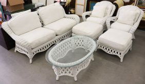 WICKER FURNITURE SET
