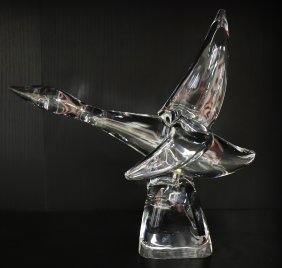 STEUBEN WATER BIRD CRYSTAL FIGURINE