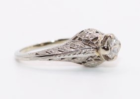 VINTAGE 18KT WHITE GOLD DIAMOND SOLITAIRE RING