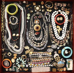 VINTAGE DESIGNER COSTUME JEWELRY