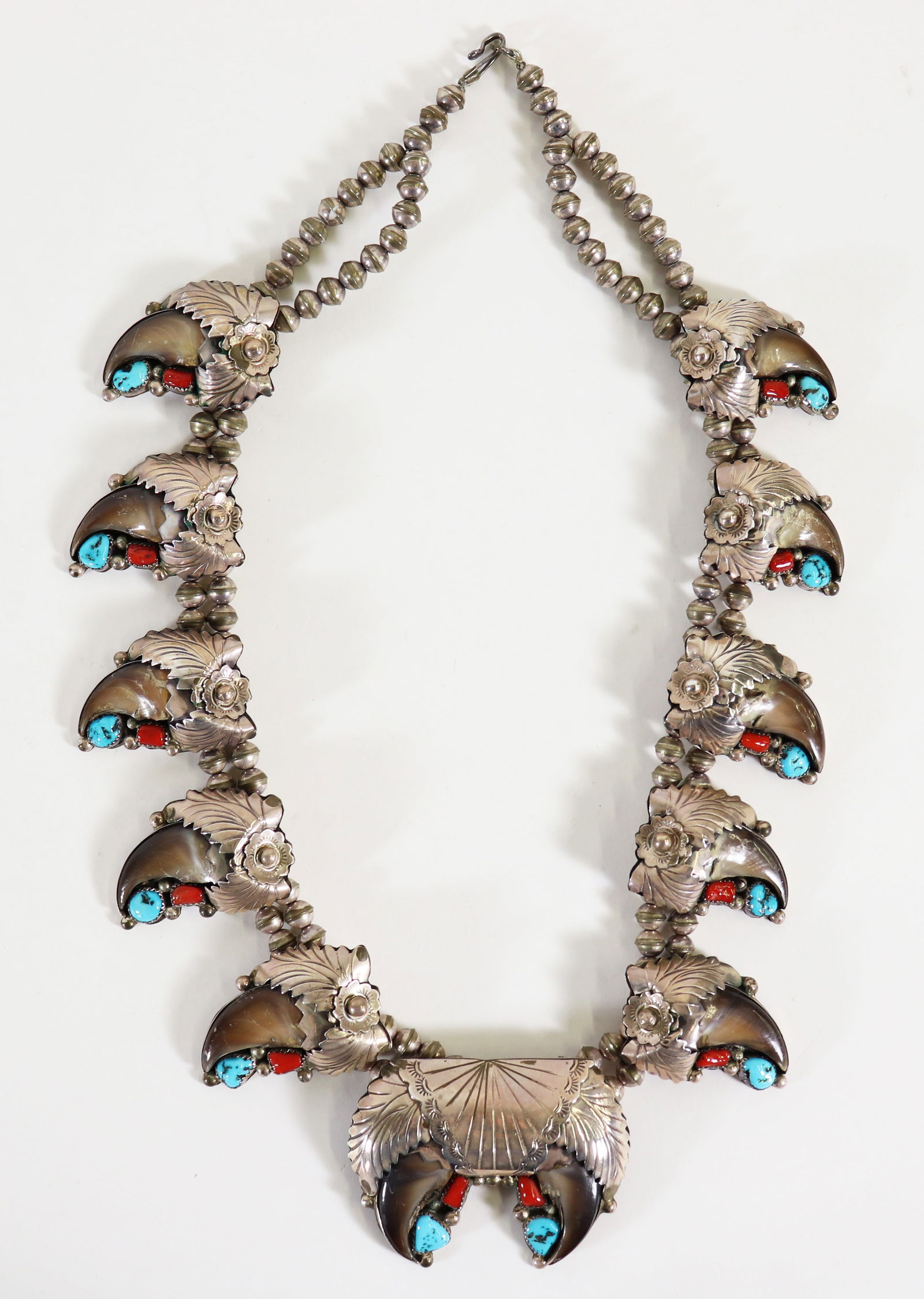 NAVAJO SQUASH BLOSSOM NECKLACE - GARY EDWARDS (1 of 4)