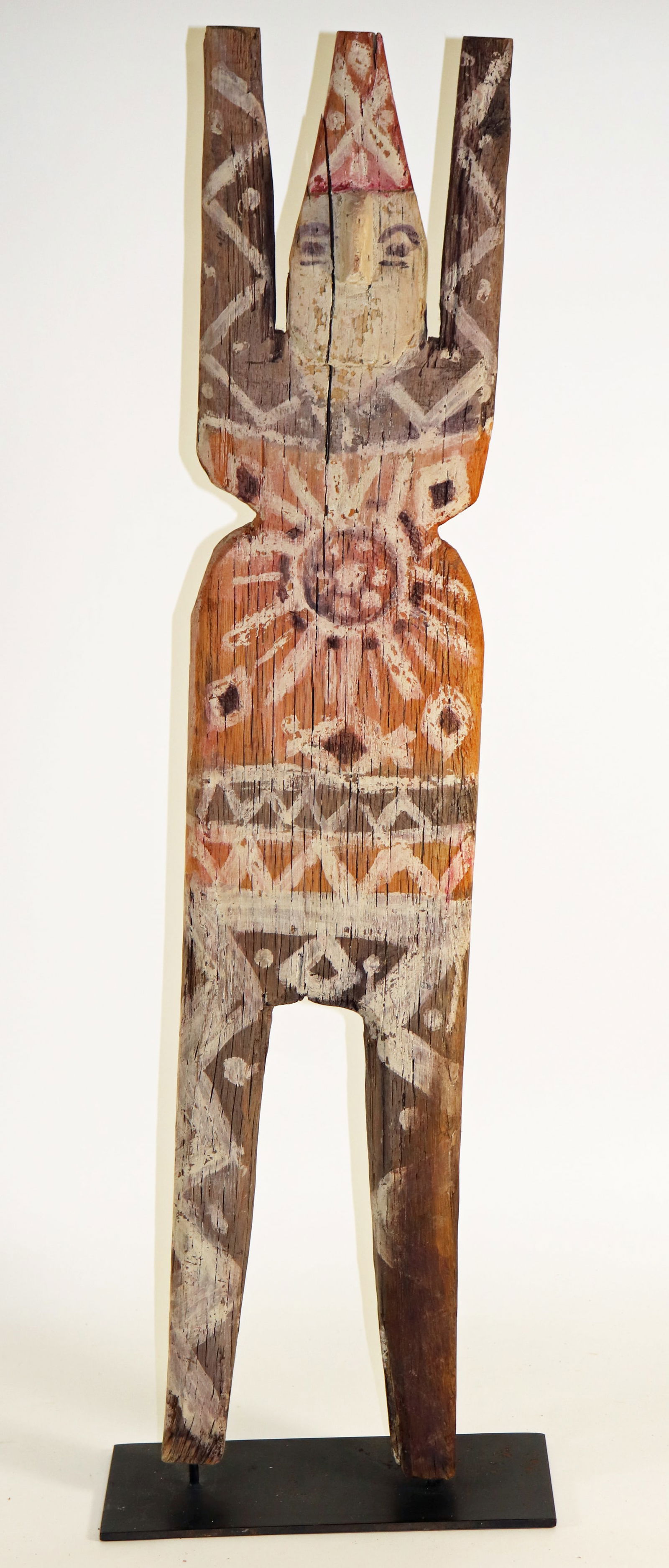 CHARLIE WILLETO NAVAJO WOOD CARVING (1 of 4)