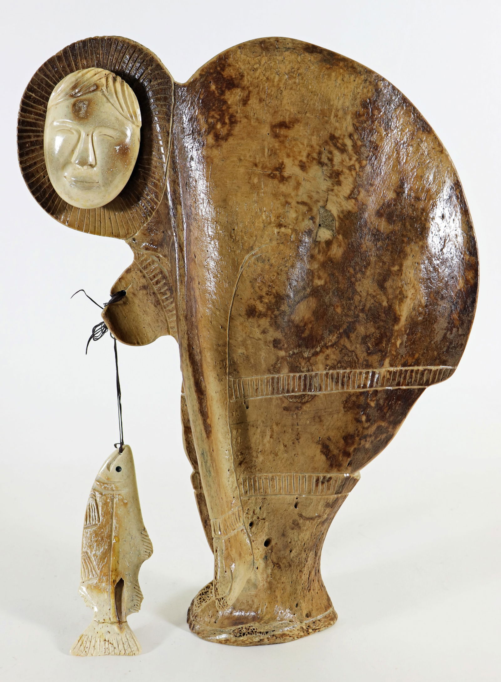 CHIVLY CHUPAK ALASKAN INUIT CARVING (1 of 4)