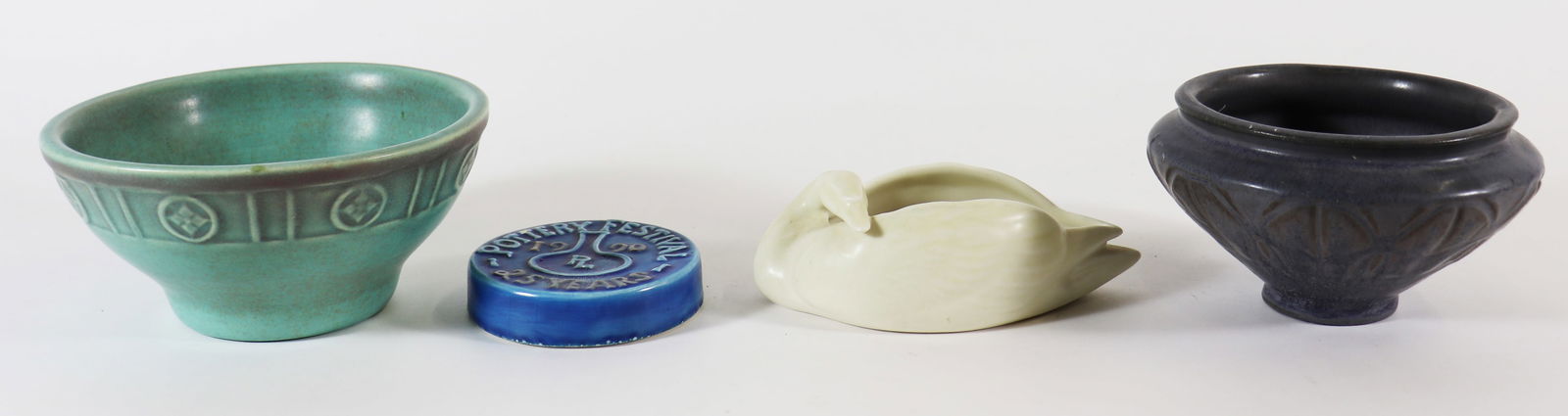 (4) ROOKWOOD POTTERY PIECES (1 of 3)