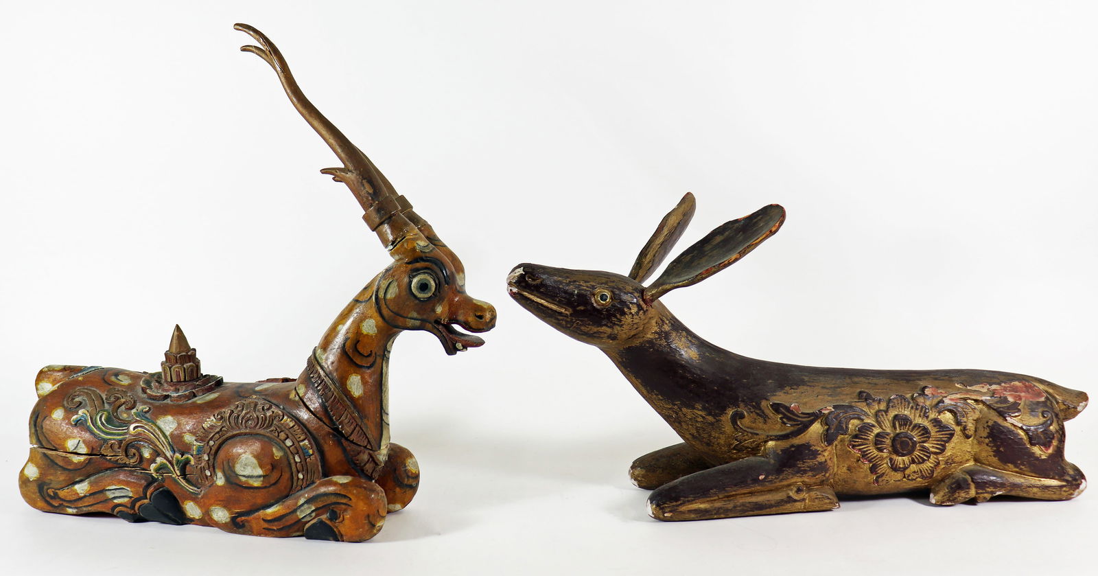 (2) CARVED FOLK ART ANTELOPE & DEER SCULPTURES (1 of 4)
