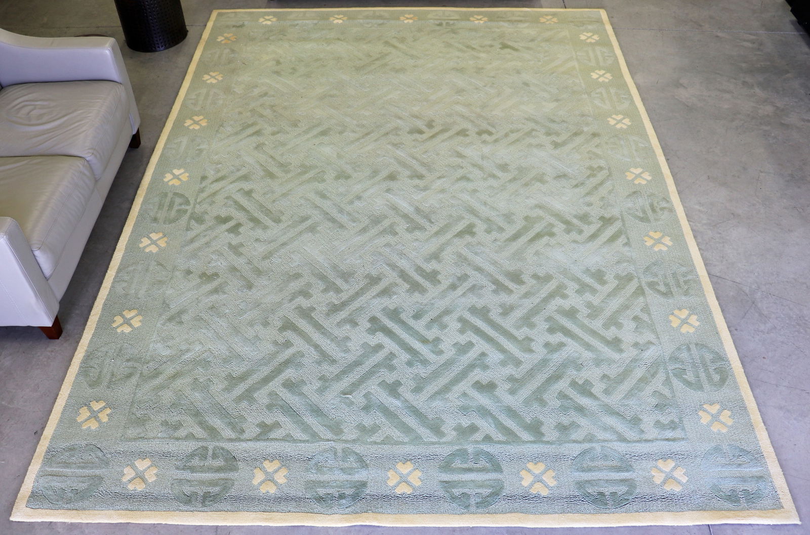 EDWARD FIELDS LARGE WOOL RUG - 11' 8" x 8' 9" (1 of 4)
