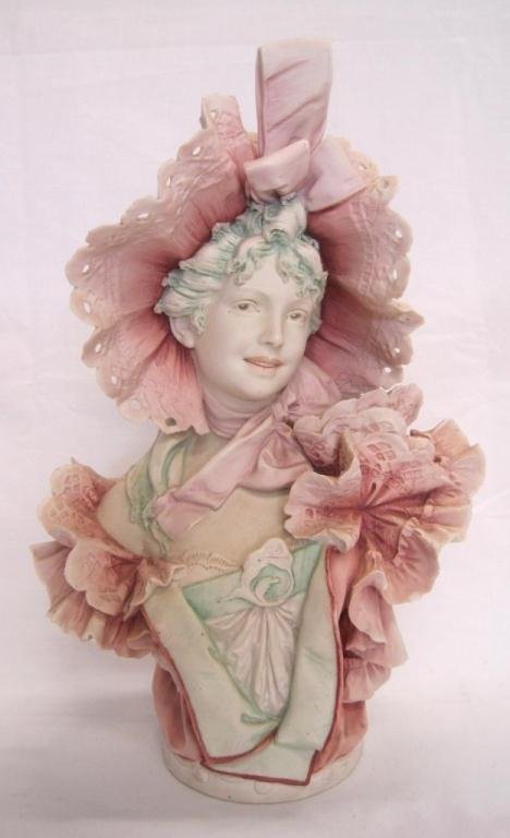 ROYAL DUX LADY BUST: 15 3/4" Tall.