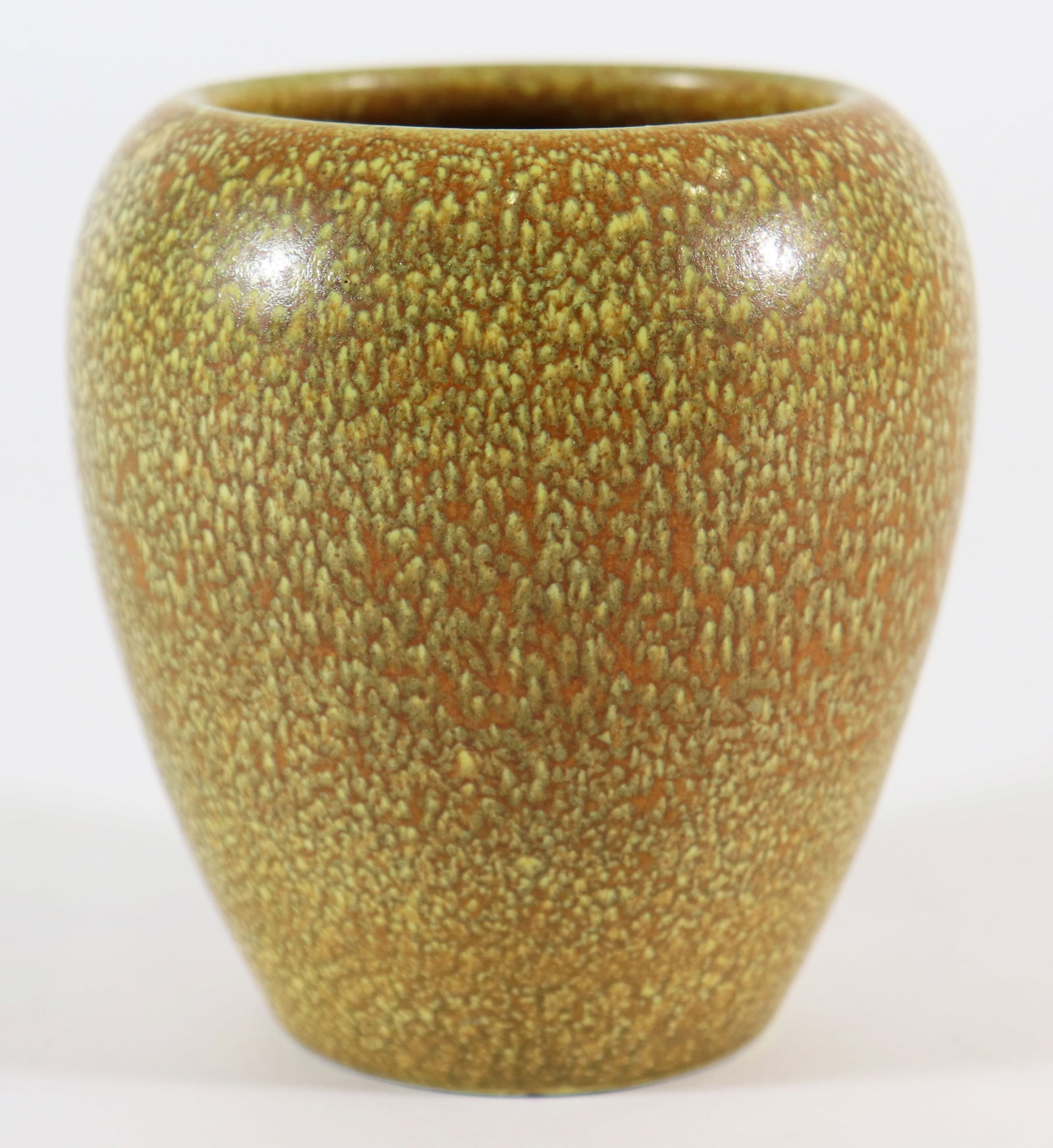 MARBLEHEAD POTTERY ARTS CRAFTS SPECKLE GLAZE VASE (1 of 3)