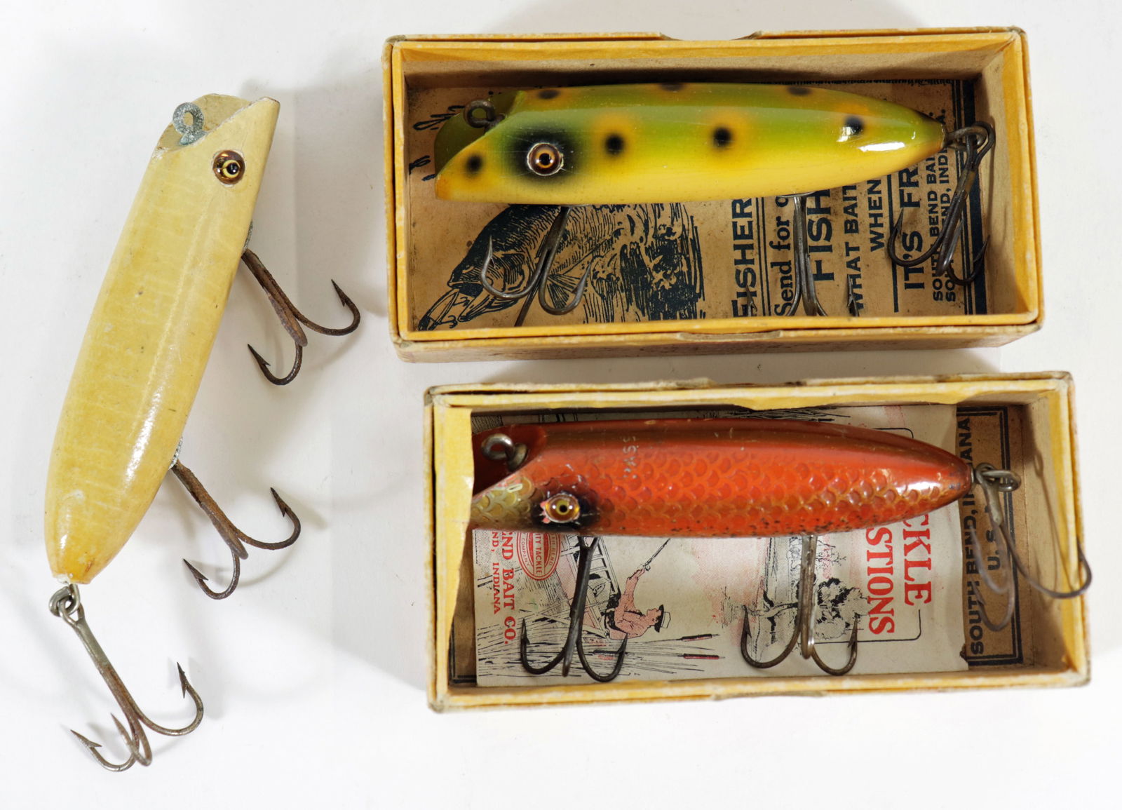 (3) VINTAGE SOUTH BEND BASS ORENO WOOD LURES (1 of 2)