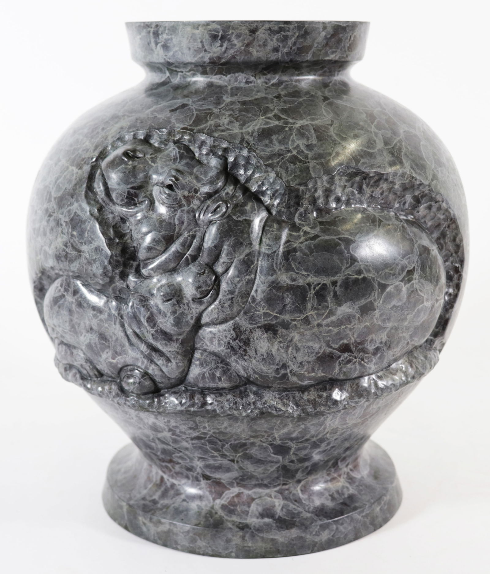 GERALD BALCIAR BRONZE HIPPO VASE (1 of 5)