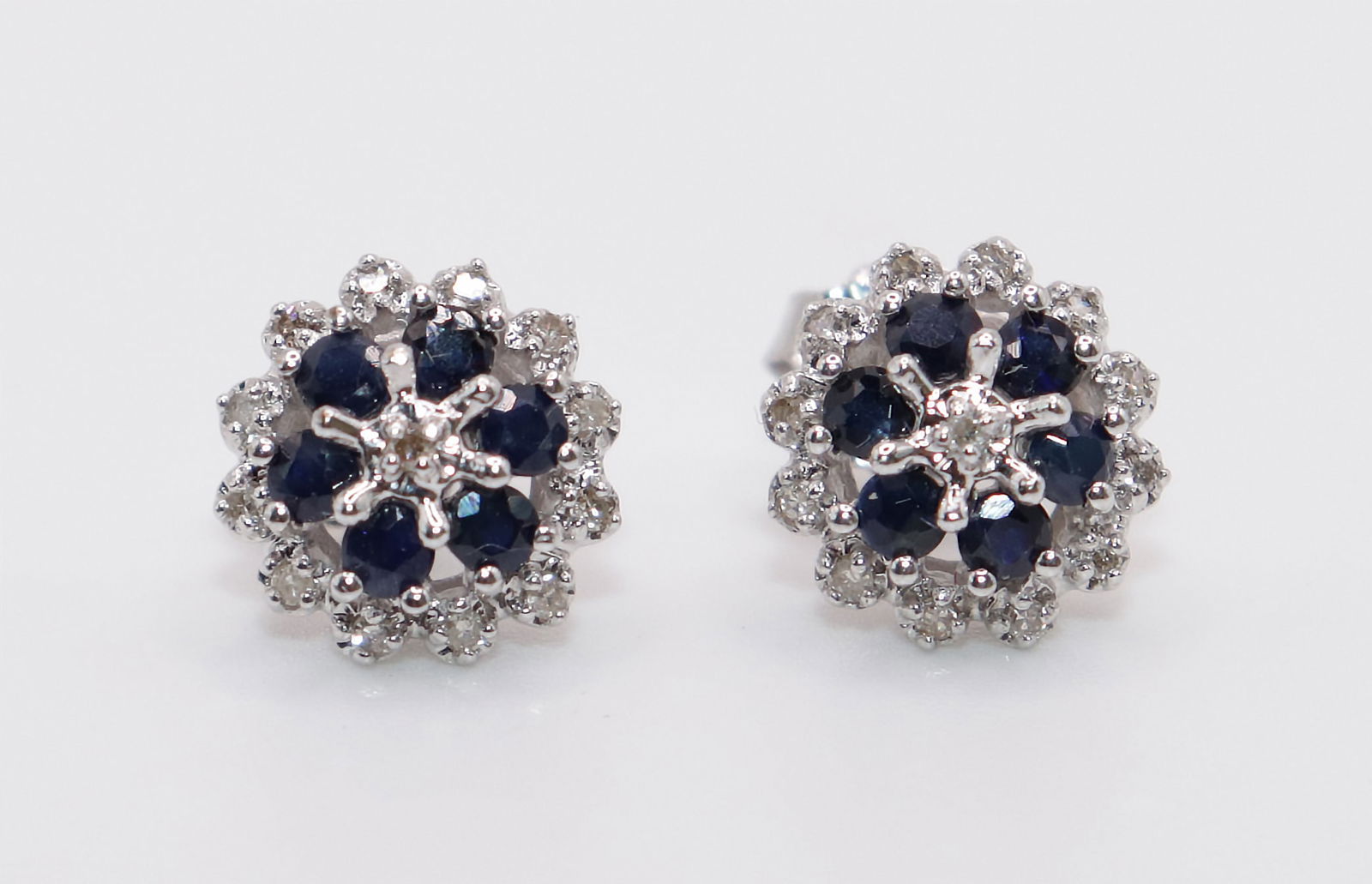 14K DIAMOND & SAPPHIRE STUD EARRINGS (1 of 3)