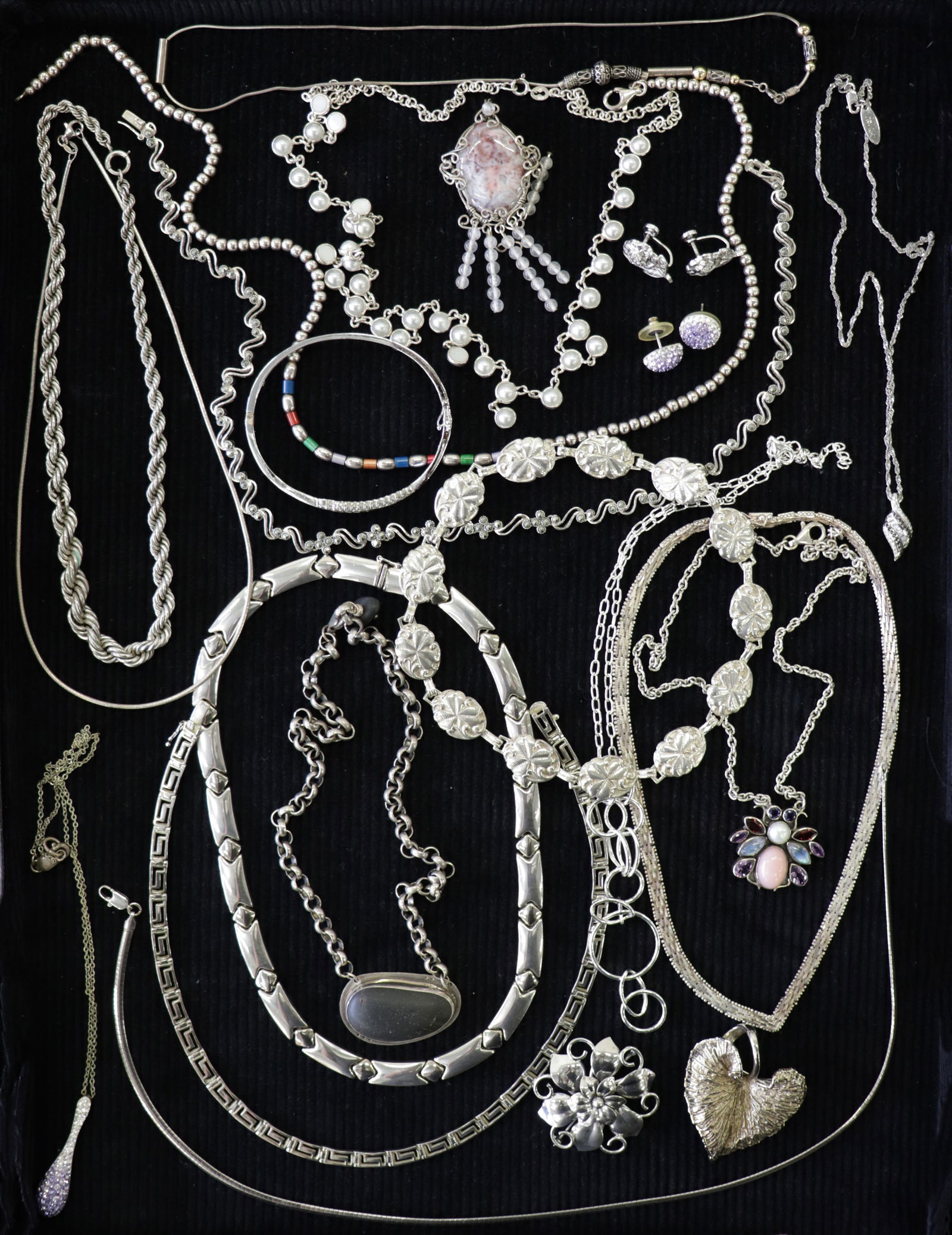 VINTAGE STERLING SILVER JEWELRY COLLECTION (1 of 4)