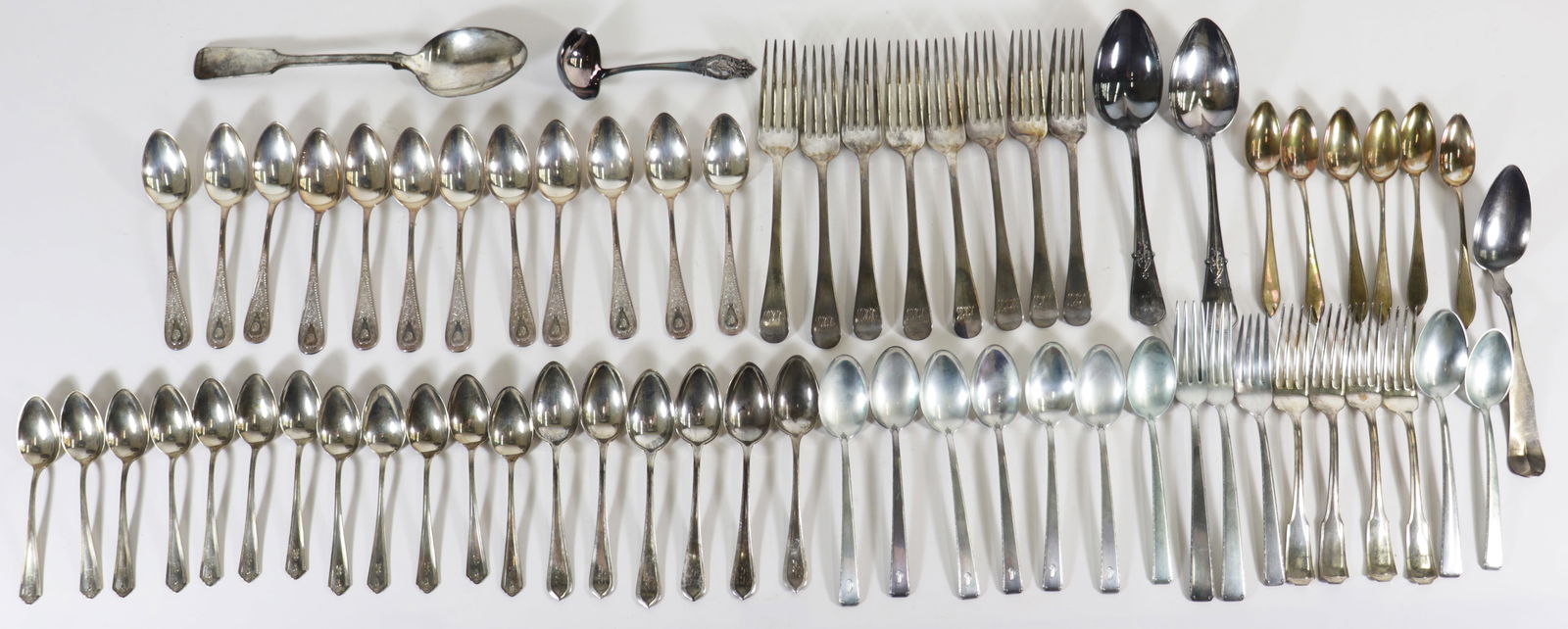 STERLING SILVER FLATWARE COLLECTION (1 of 4)
