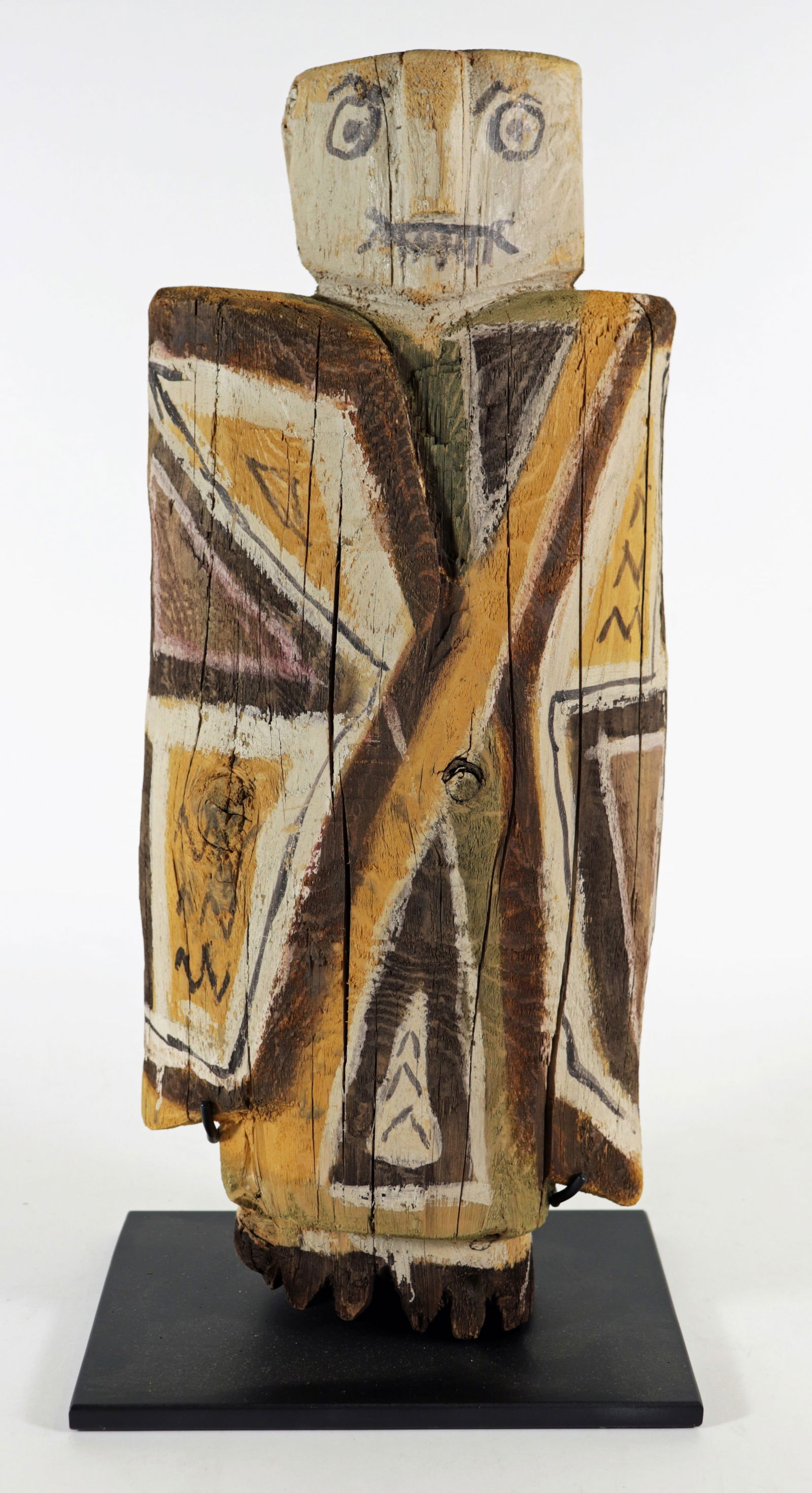 CHARLIE WILLETO NAVAJO WOOD CARVING (1 of 5)