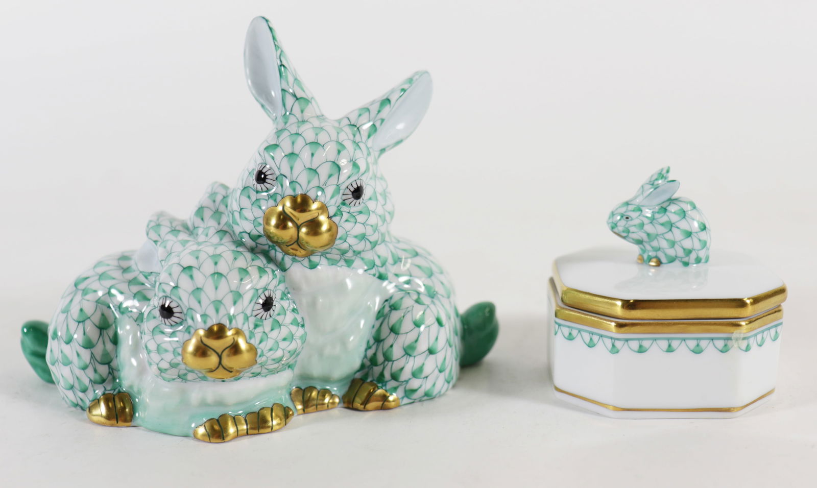 Herend Green Cuddly Rabbits & Trinket Box Auction