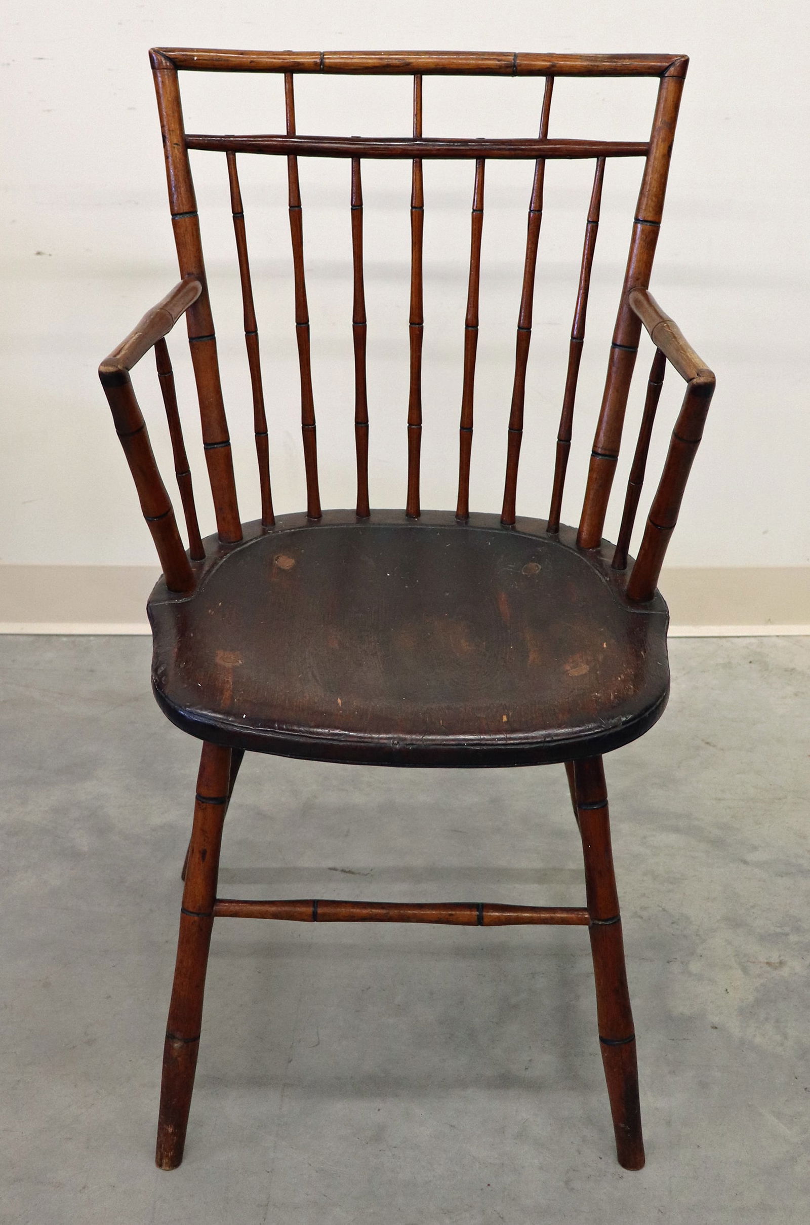 EARLY 19TH CENT. AMERICAN BAMBOO WINDSOR CHAIR (1 of 4)