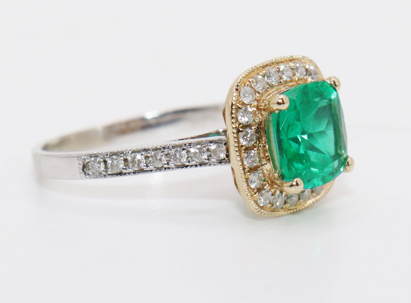 14K EMERALD & DIAMOND RING (1 of 5)