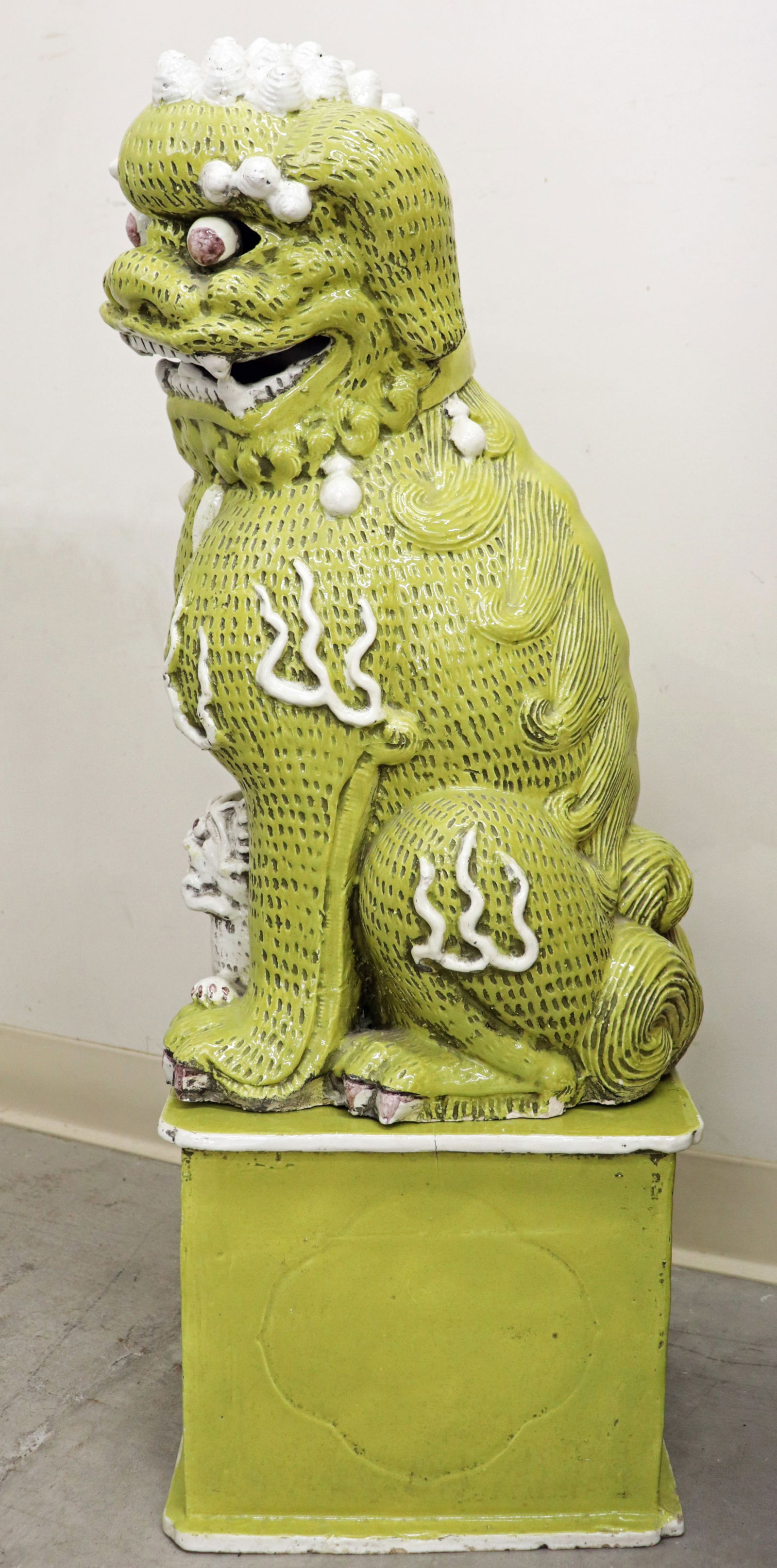 CHINESE POTTERY FOO DOG ON STAND (1 of 6)